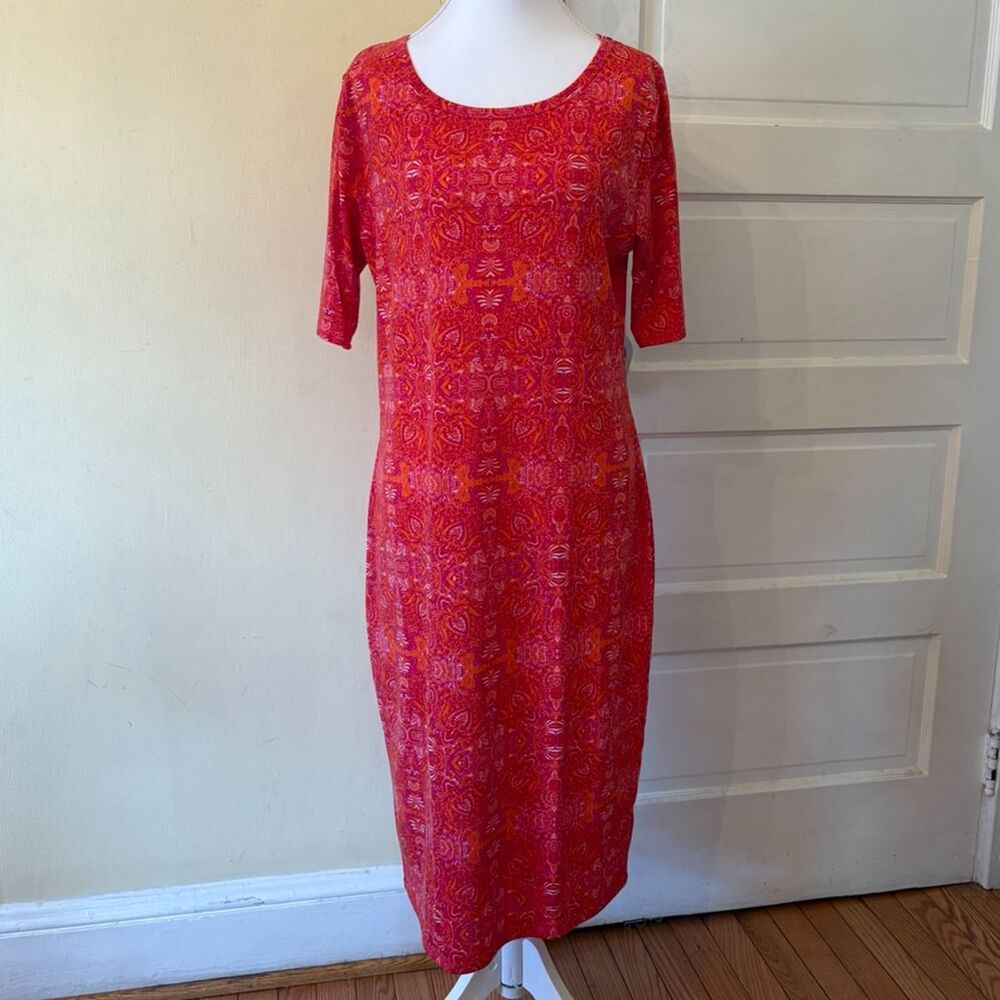 Pencil dress pink body con scoop neck spring Easter feminine paisley vintage euc
